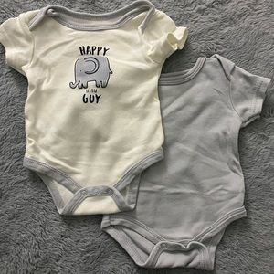 Chickpea Baby Elephant Short Sleeve Bodysuit - 0-3 Months